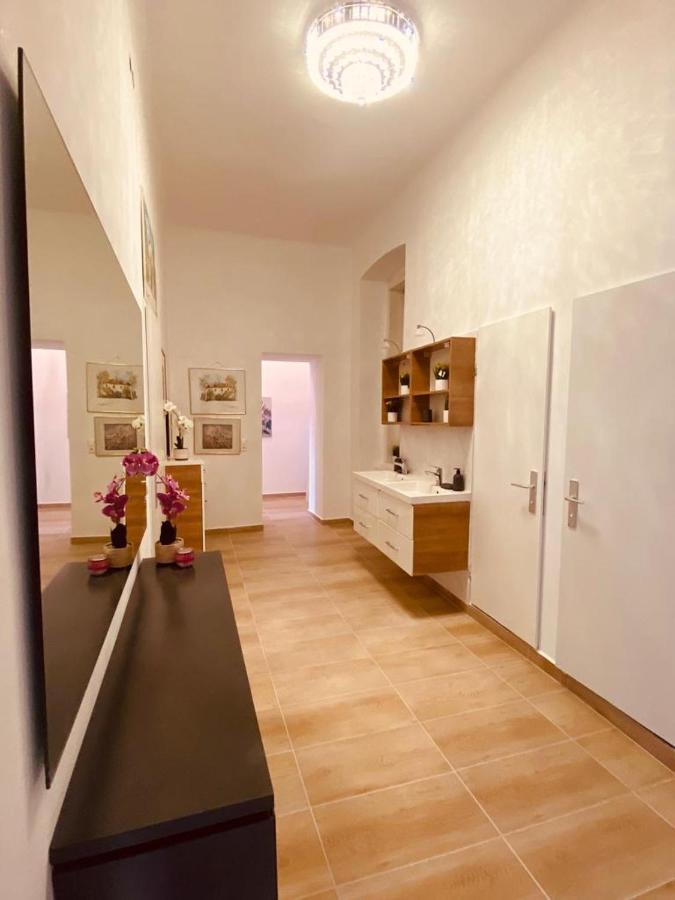 Quad-Room Near Prater Stern Vienne Extérieur photo